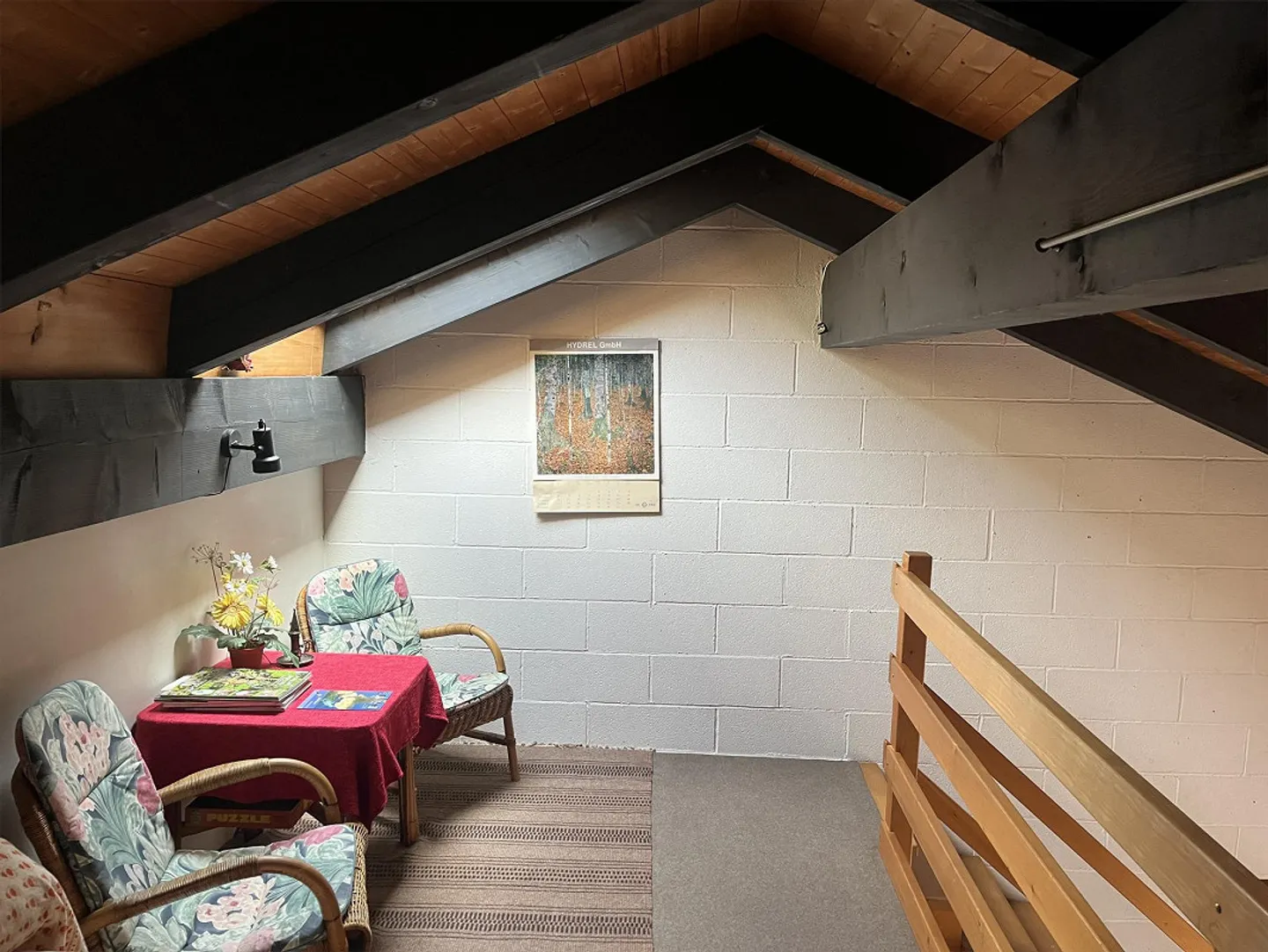 Quiet 2-room gallery apartment near Lugano - with balcony and parking space - Photo 8 of 11