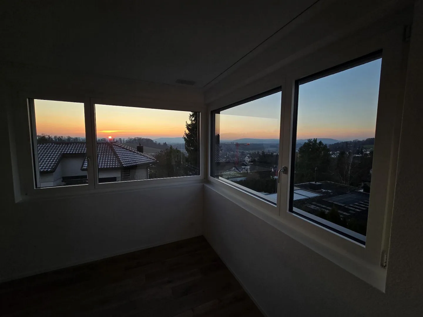 Spacious 3 1/2 Maisonette Apartment, 110m2, in Prime Location (New Building) - Photo 6 of 15