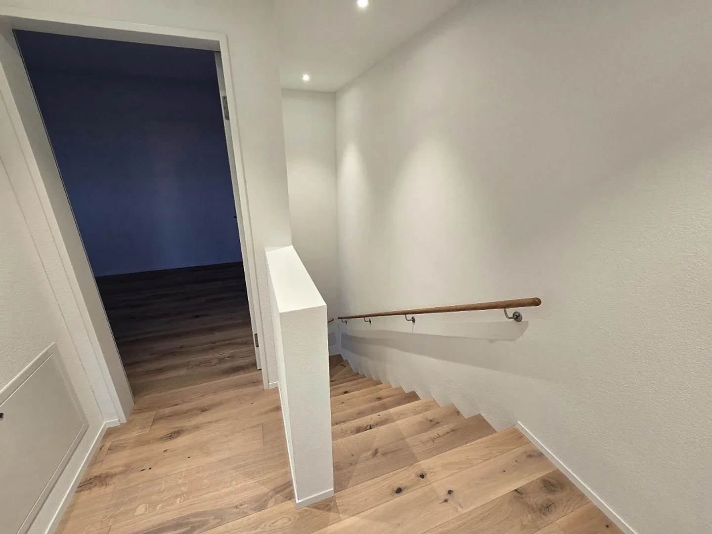 Spacious 3 1/2 Maisonette Apartment, 110m2, in Prime Location (New Building) - Photo 7 of 15
