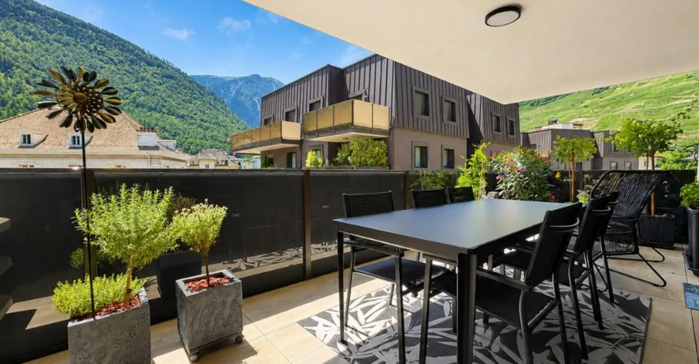 MAGNIFICO APPARTAMENTO 2.5 MINERGIE CON GRANDE BALCONE - Foto 1 di 5