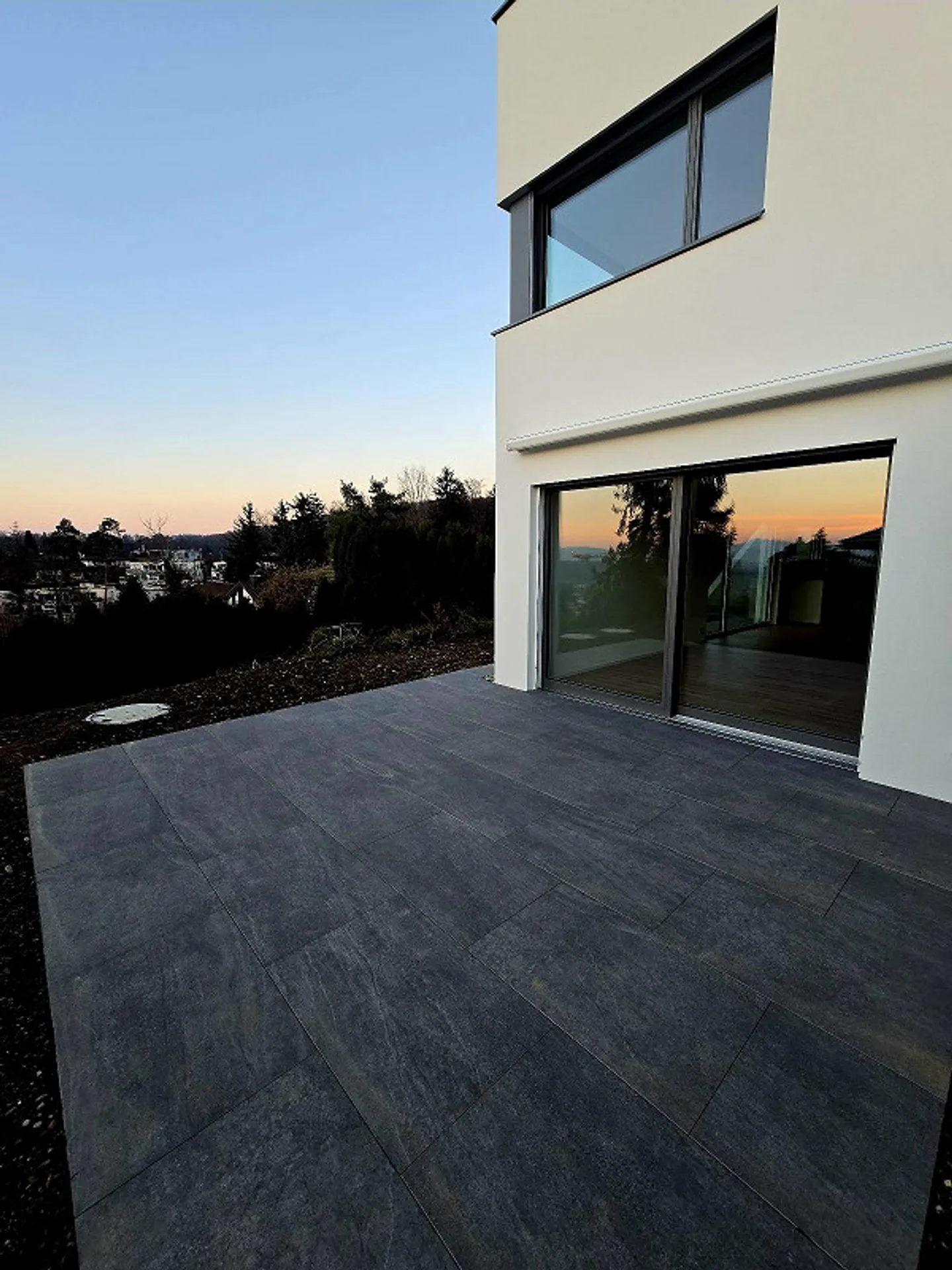 Spacious 3 1/2 Maisonette Apartment, 110m2, in Prime Location (New Building) - Photo 13 of 15