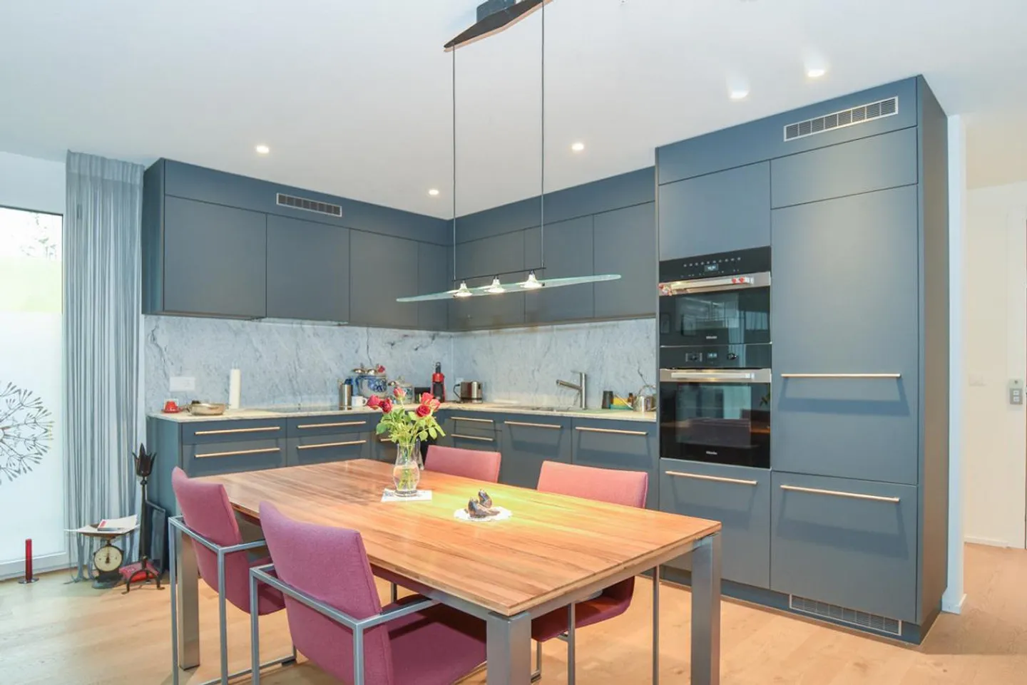 Wheelchair accessible, as good as new and with all the comfort one could wish for - Photo 5 of 13