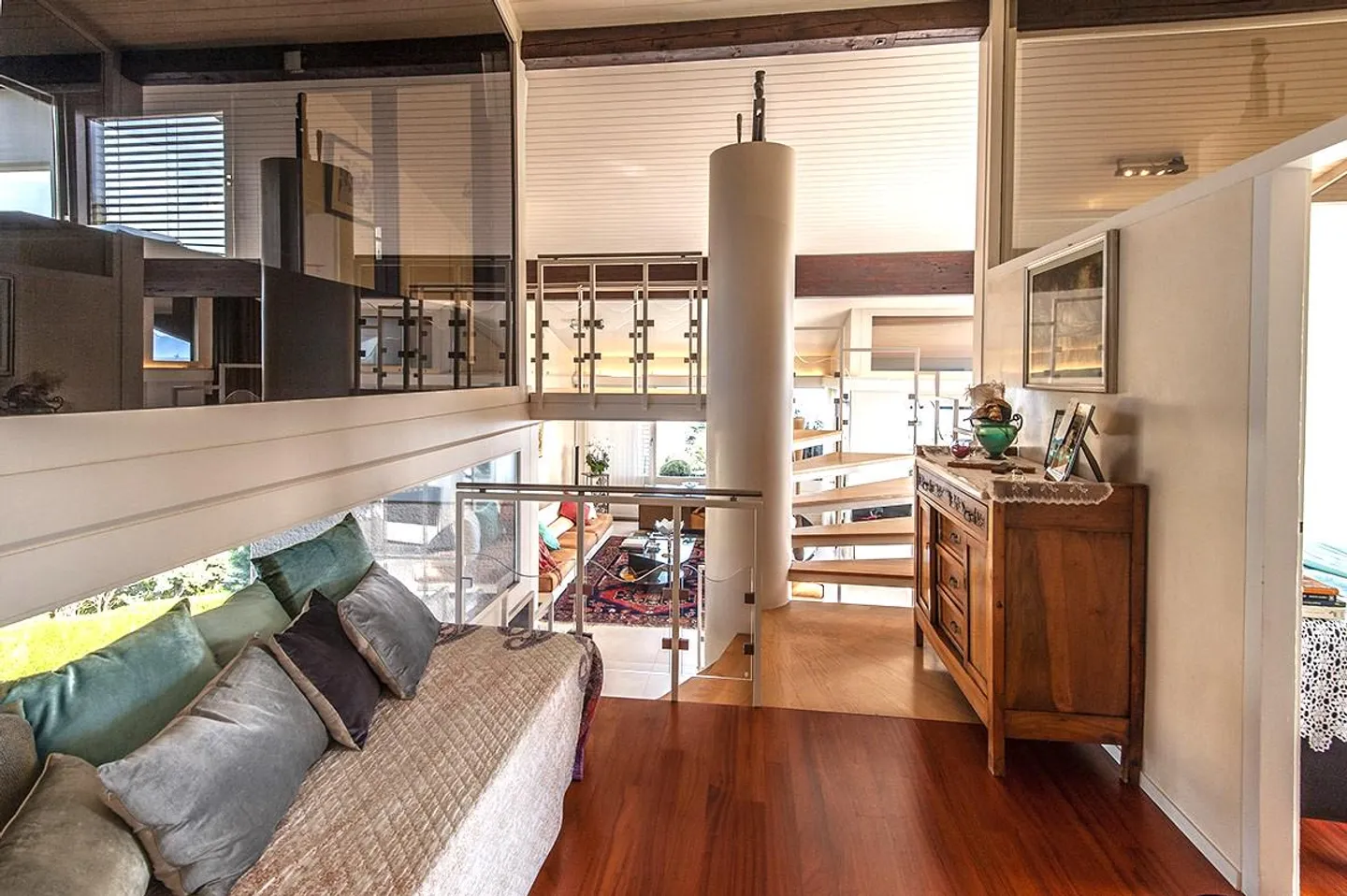 Villa Architettonica con Vista Lago - Foto 11 di 13