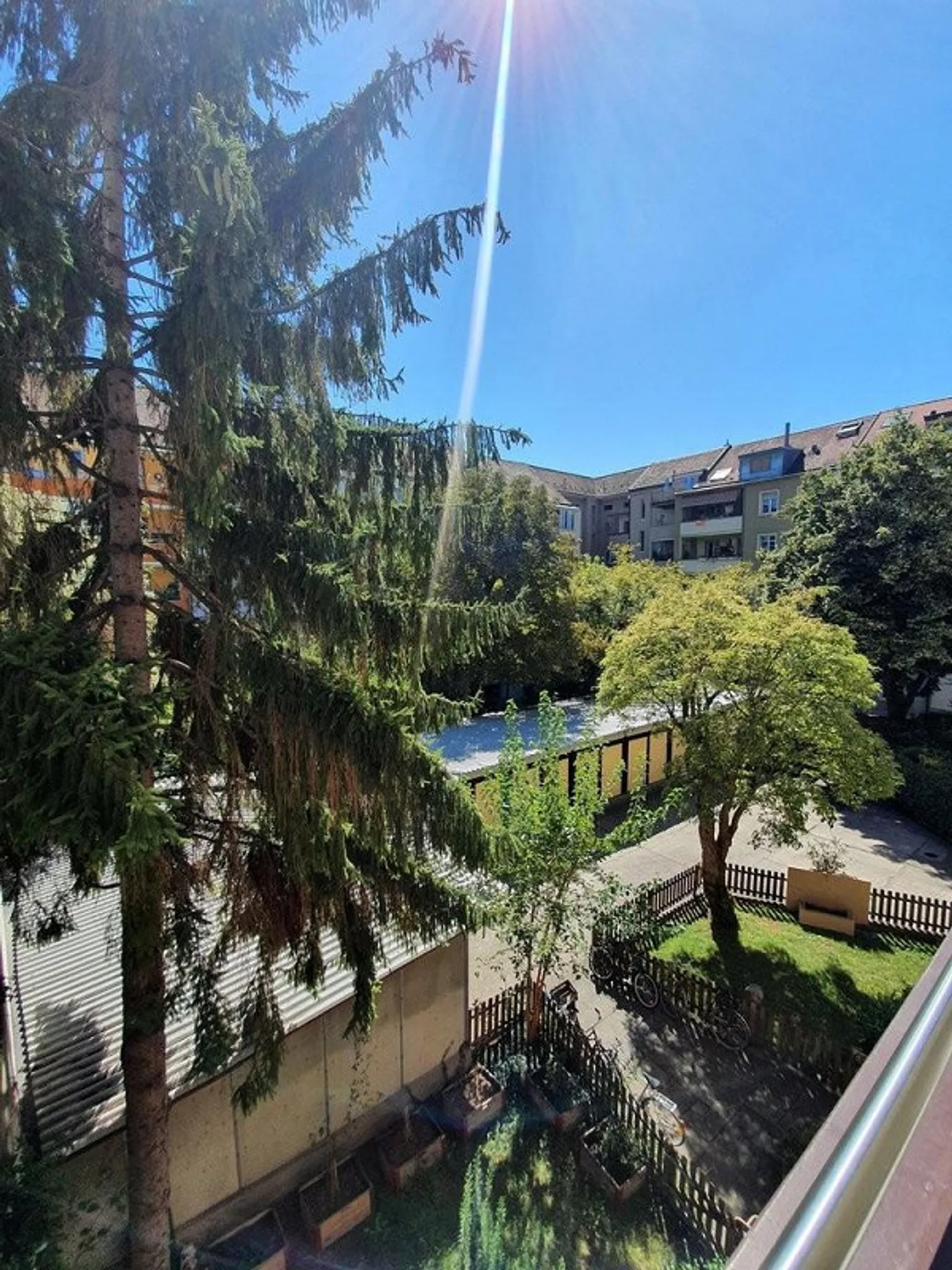 Helle Wohnung mit moderner Küche und ruhigem Balkon - Foto 10 von 10