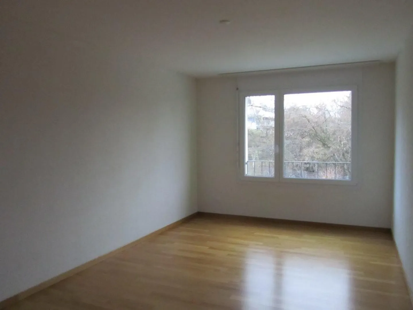 Living in sunny and child-friendly Allenberg - Photo 3 of 9