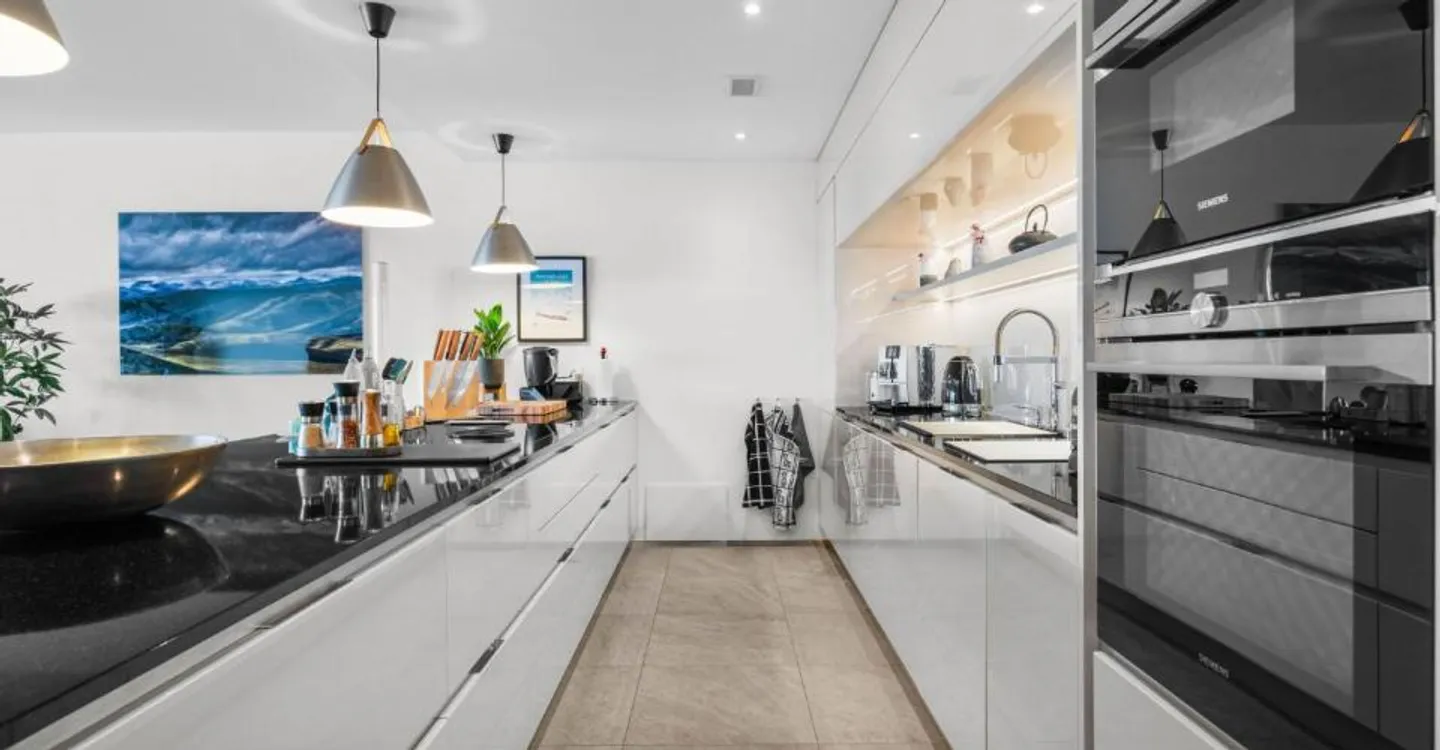 Appartement Charmant avec Vue Panoramique - Photo 1 sur 11