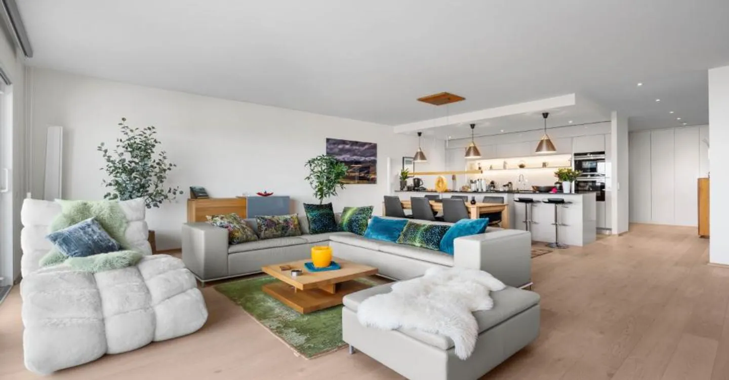Appartement Charmant avec Vue Panoramique - Photo 2 sur 11
