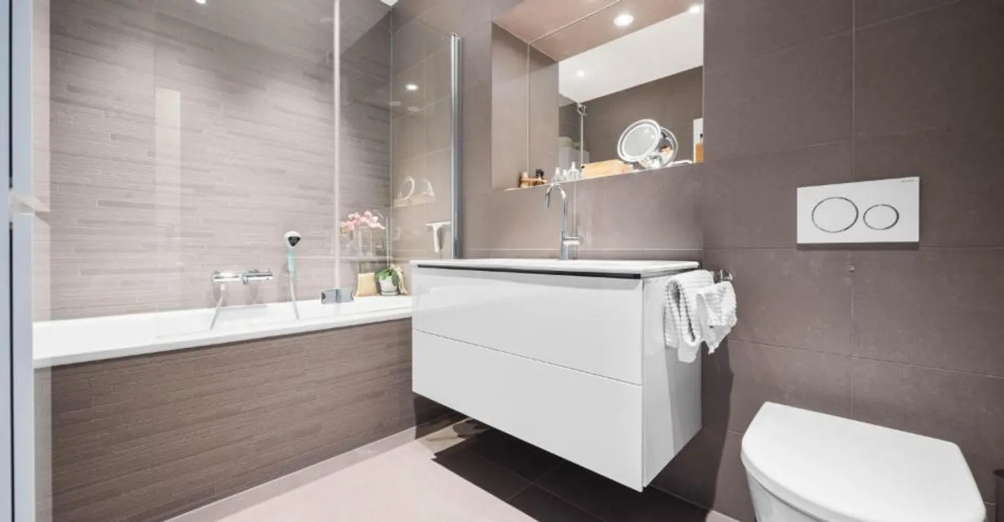 Appartement Charmant avec Vue Panoramique - Photo 10 sur 11