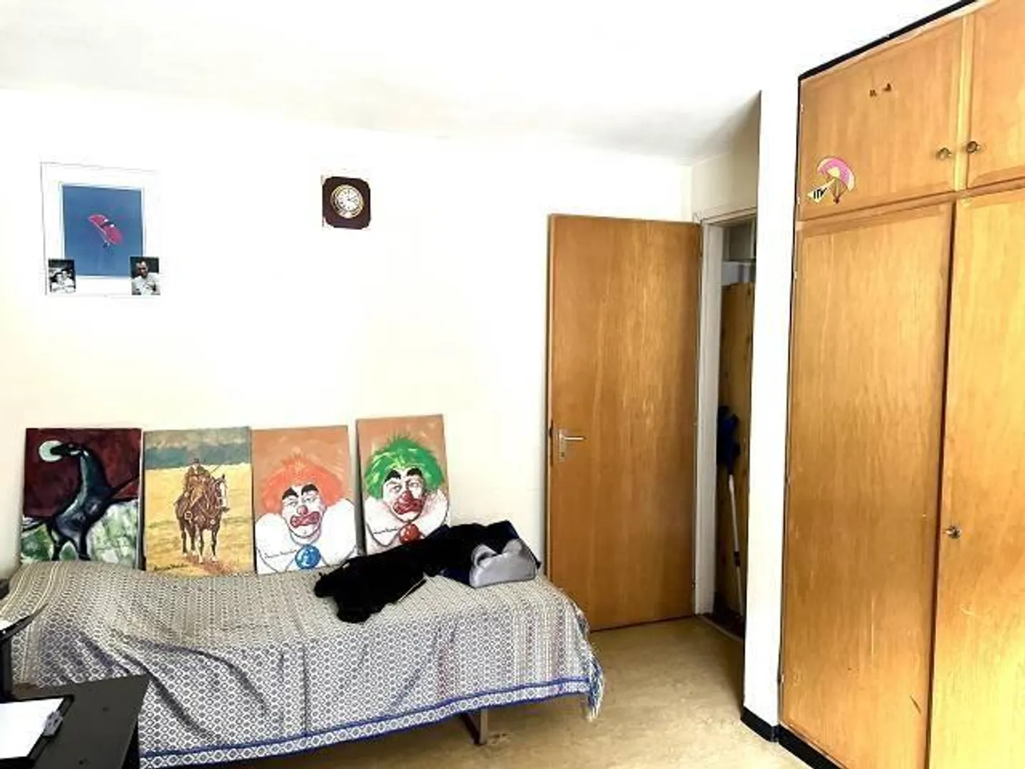 Casa di 6 1/2 stanze con negozio in una posizione tranquilla nel centro del villaggio - Foto 8 di 22