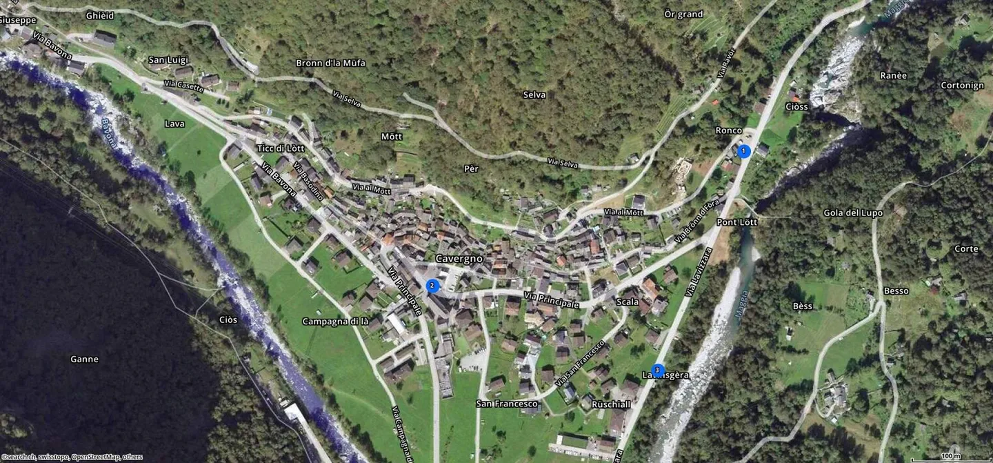 Casa di 6 1/2 stanze con negozio in una posizione tranquilla nel centro del villaggio - Foto 22 di 22