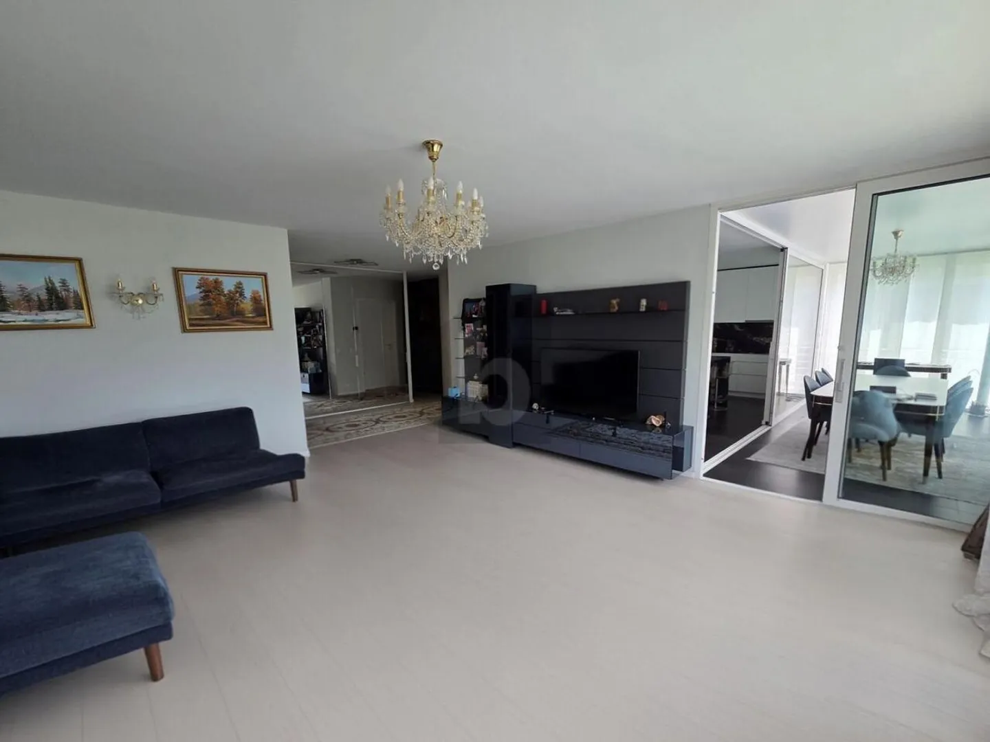 CONFORT FAMILIAL SPACIEUX À GENÈVE - Photo 2 sur 6