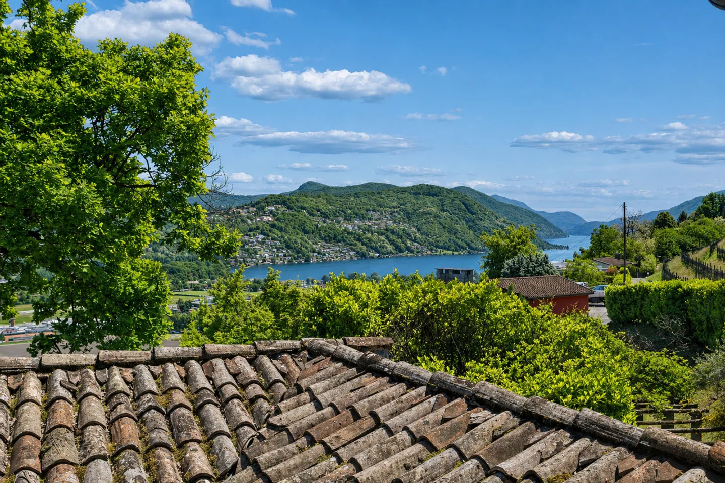 Villa Elegante con Vista Lago - Foto 7 di 14