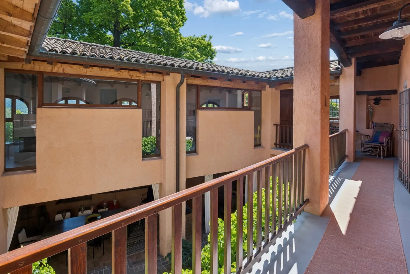 Villa Elegante con Vista Lago - Foto 10 di 14