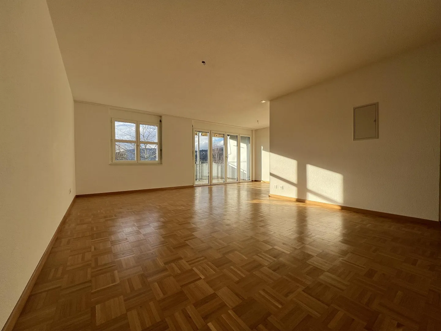 Quiet 4.5-room apartment in the green - Photo 6 of 12