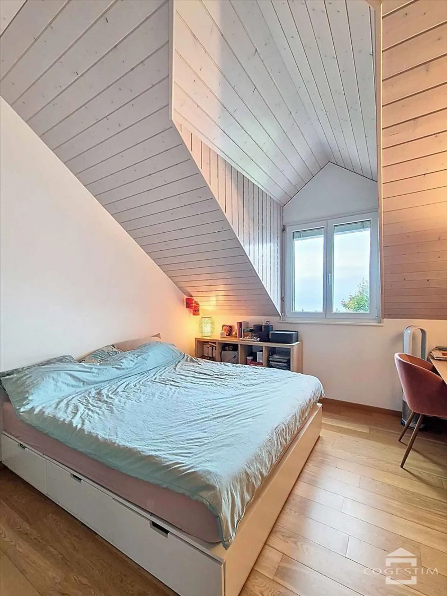 Dernier étage 4.5 pièces - Photo 7 sur 12