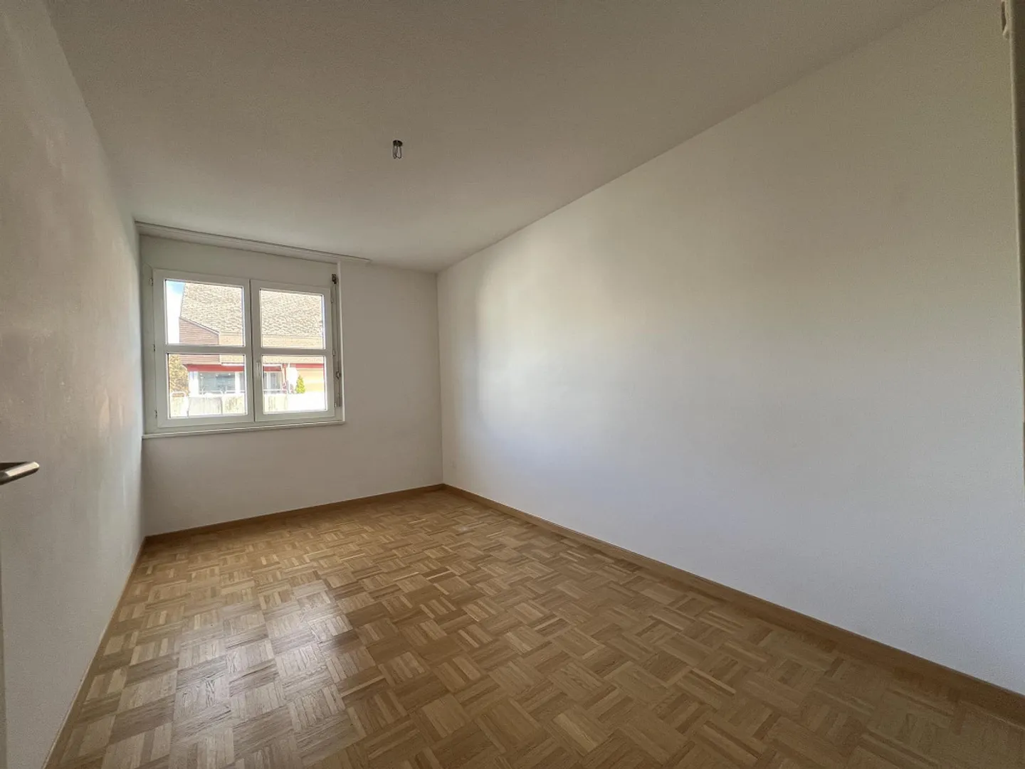 Quiet 4.5-room apartment in the green - Photo 9 of 12