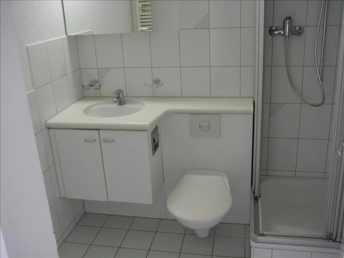 Zona residenziale tranquilla vicino al centro - Foto 2 di 5