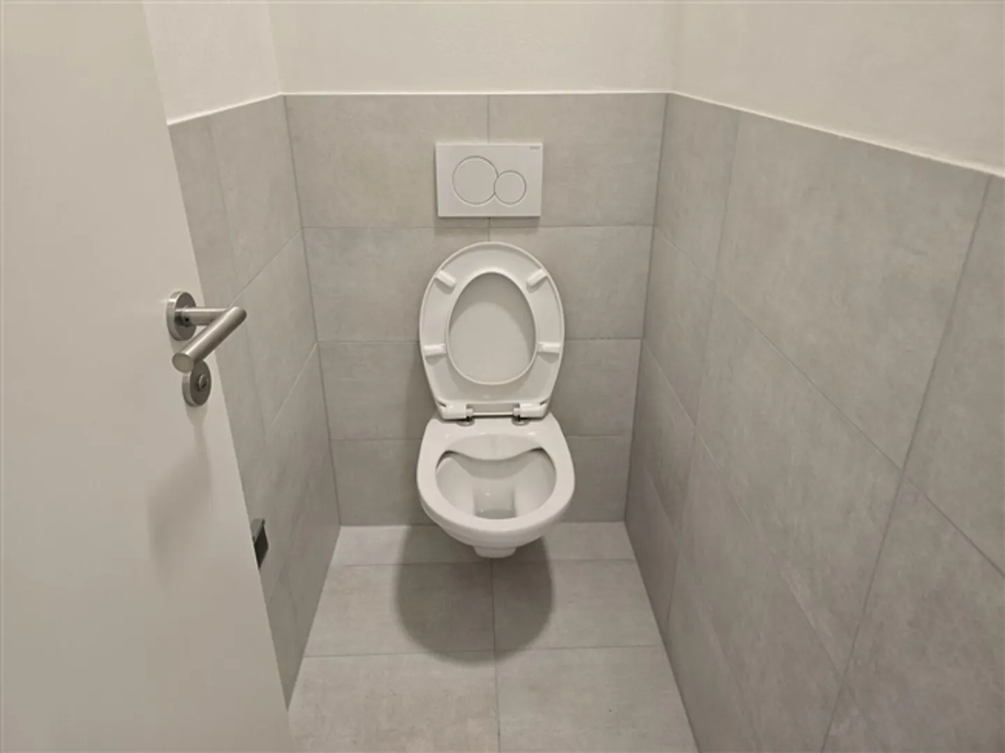 Eccellente posizione – Atelier / Magazzino – 130m² – Crissier - Foto 1 di 7