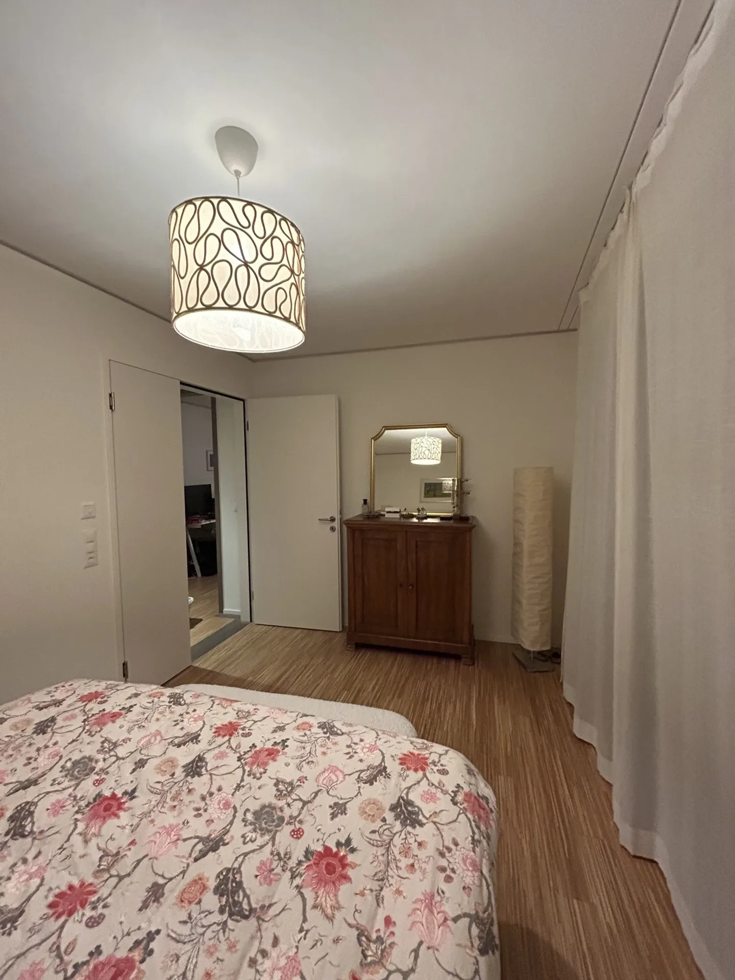APPARTAMENTO 3½ STANZE A ZURIGO - DISTRETTO 9 ALBISRIEDEN, ARREDATO, TEMPORANEO - Foto 9 di 10