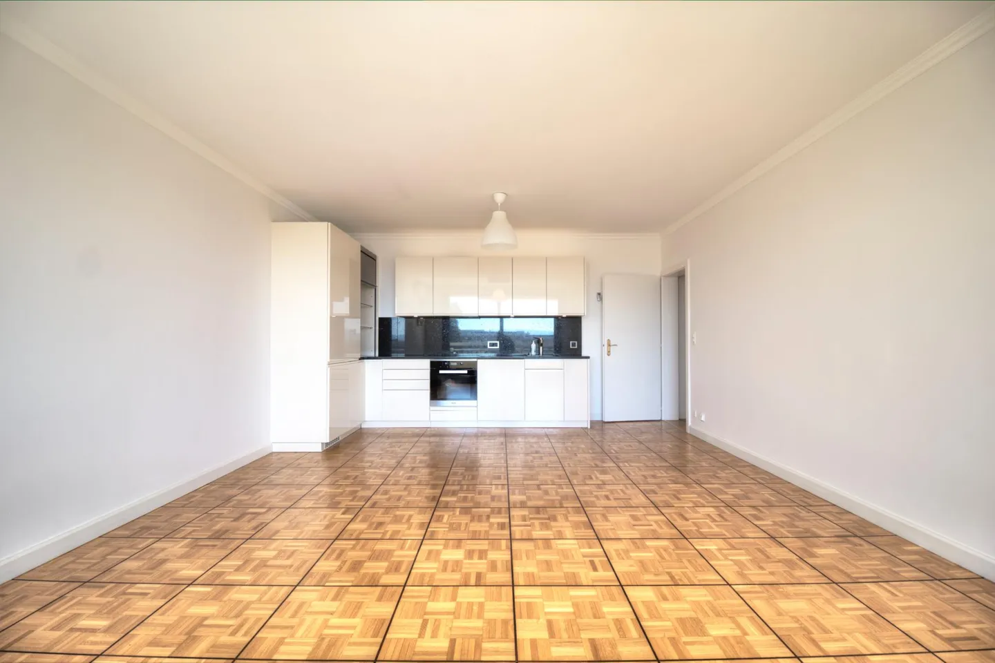 Renovated Apartment with Terrace - Photo 2 of 11