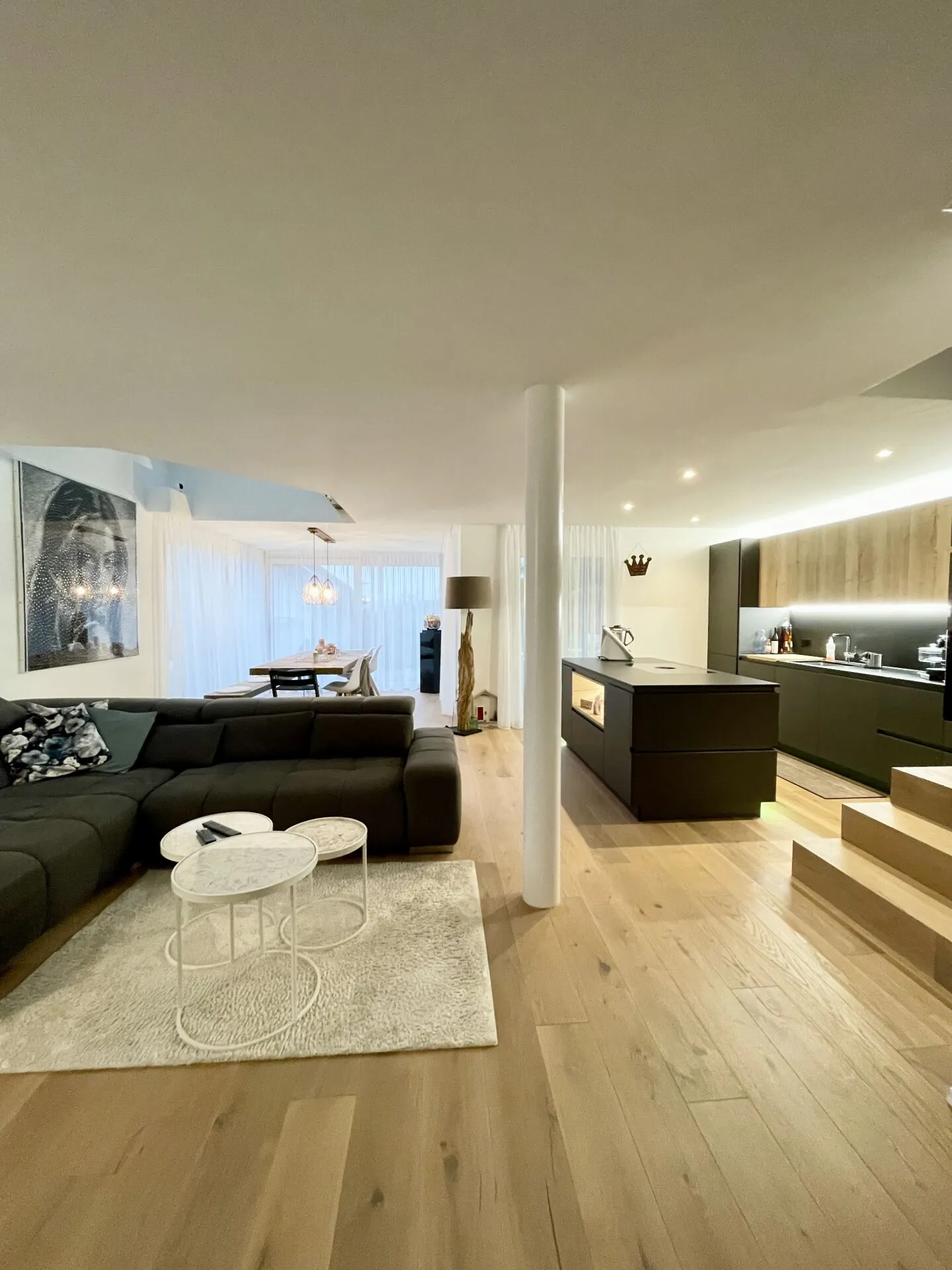 Casa unifamiliare 6 1/2 con galleria e vista sulle montagne - Foto 4 di 11