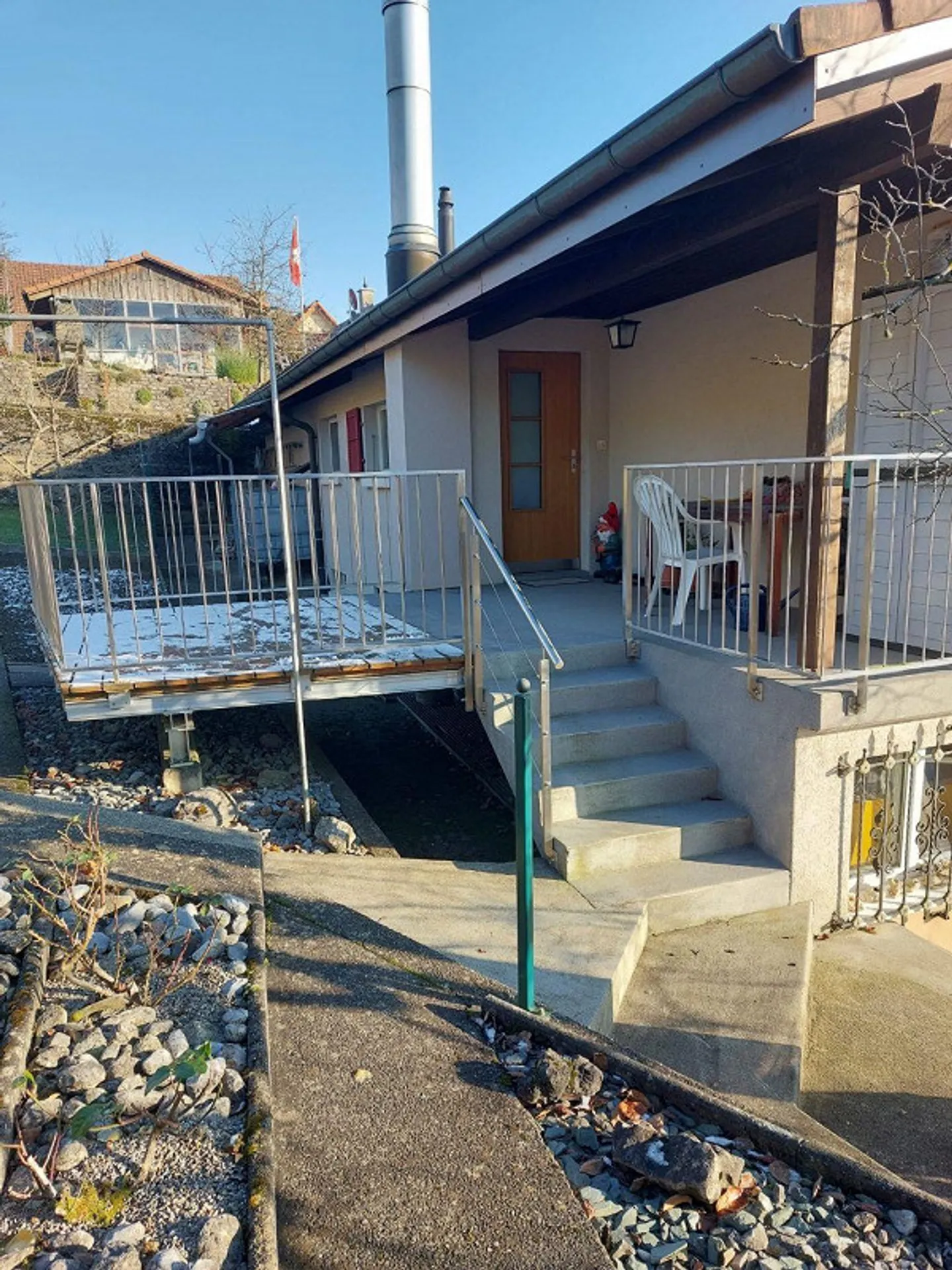 Grosse 4-Zimmer-Wohnung in Blauen - Foto 3 von 11