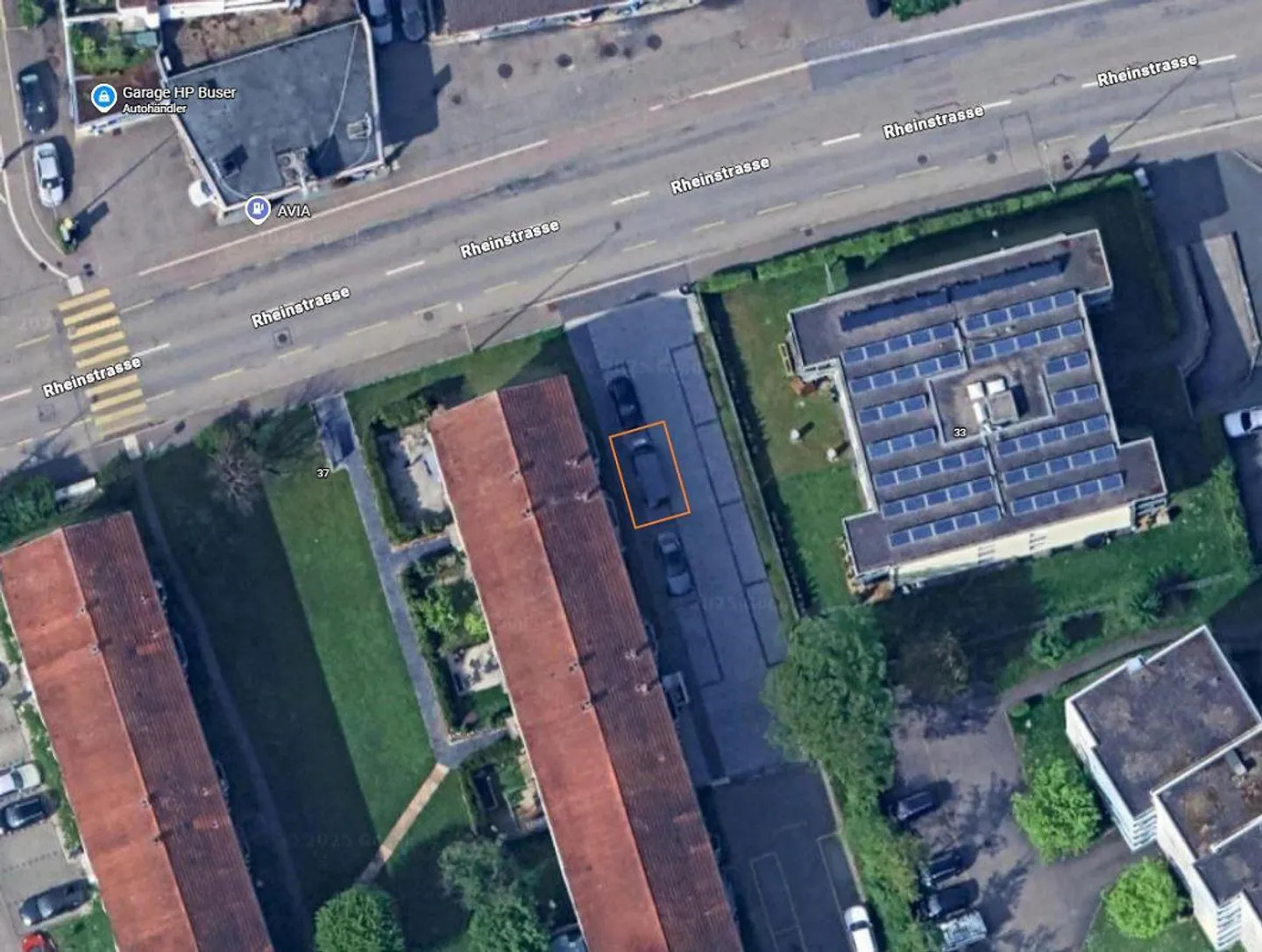 Outdoor parking space for rent - Photo 1 of 1