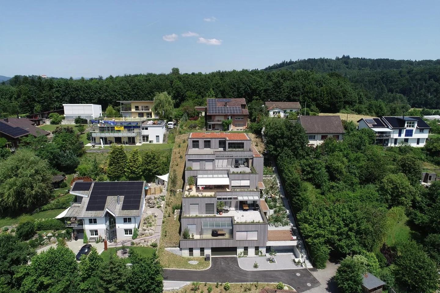 Exklusive Attika-Wohnung mit Privatsphäre und Panorama - Foto 8 von 9