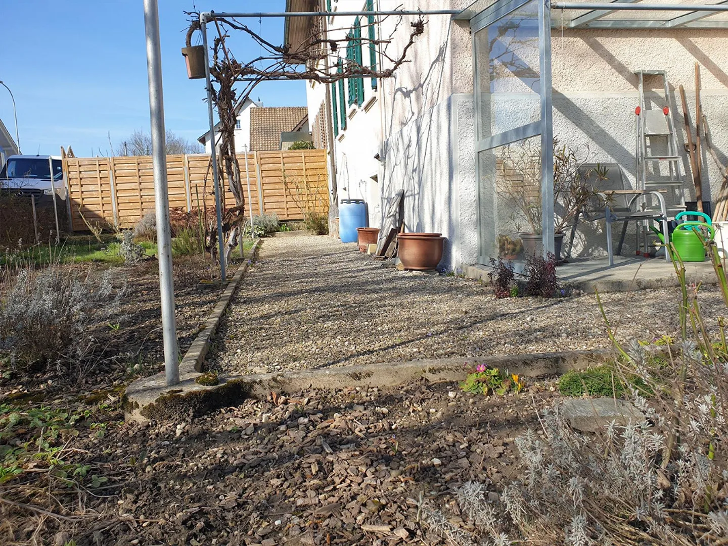 Appartamento affascinante con 3 camere da letto, balcone, giardino e vista panoramica - Foto 6 di 14