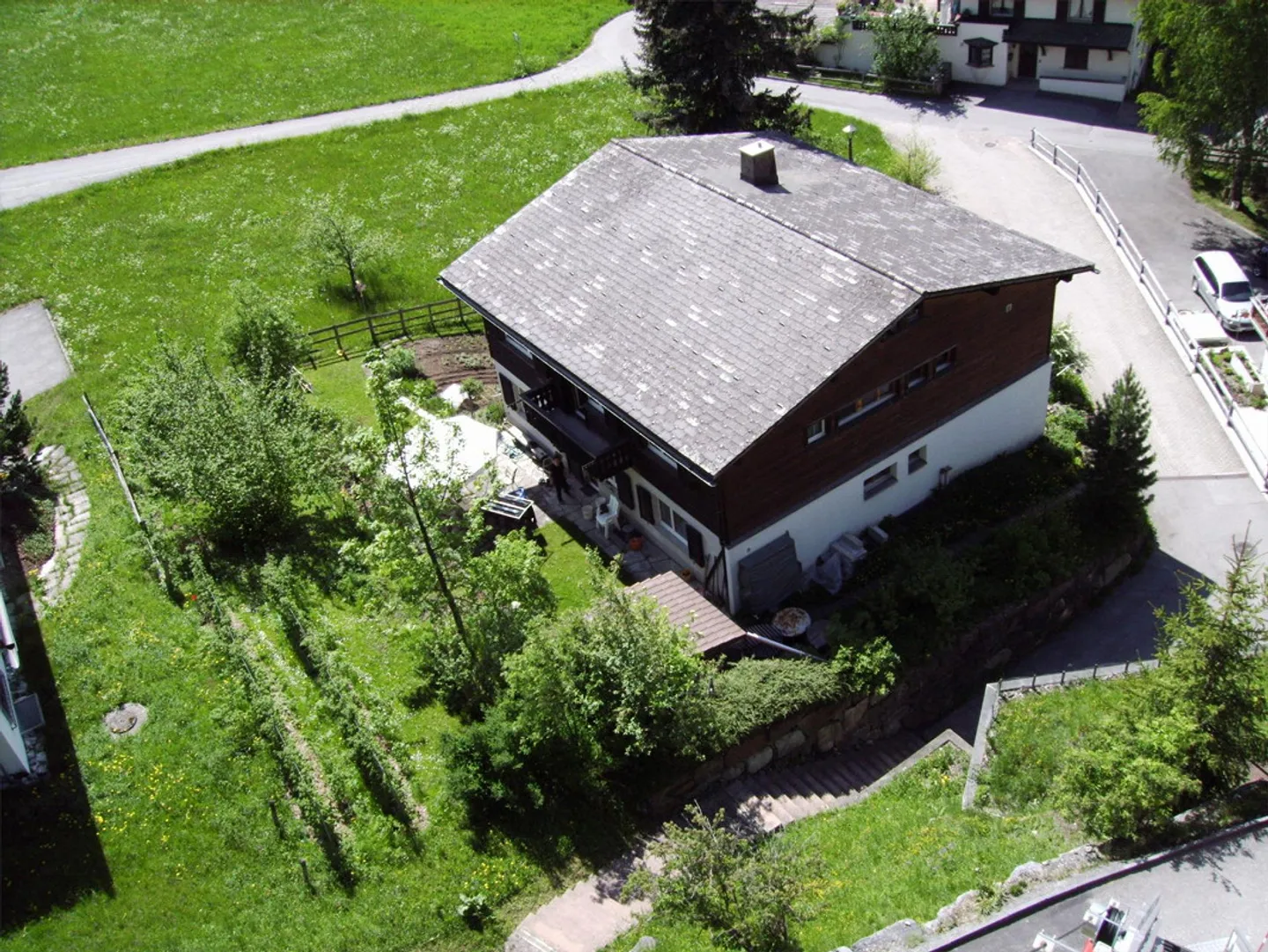 Heimelige, helle, möbilierte 2.5 Zimmer-Wohnung - Foto 2 von 24