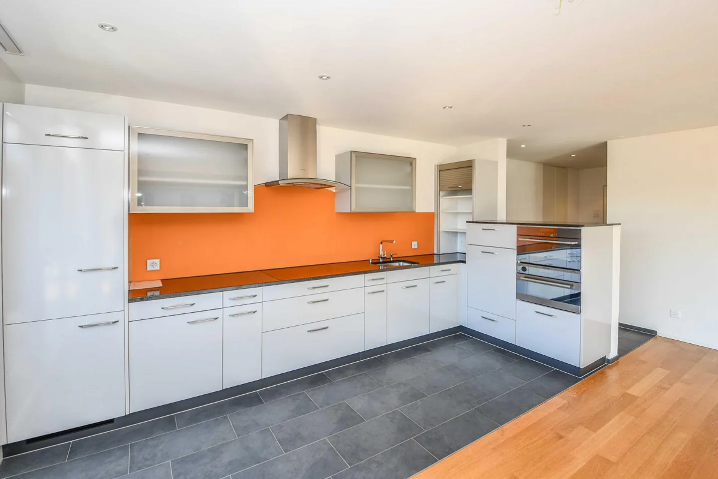 Maison avec caractère - Photo 2 sur 12