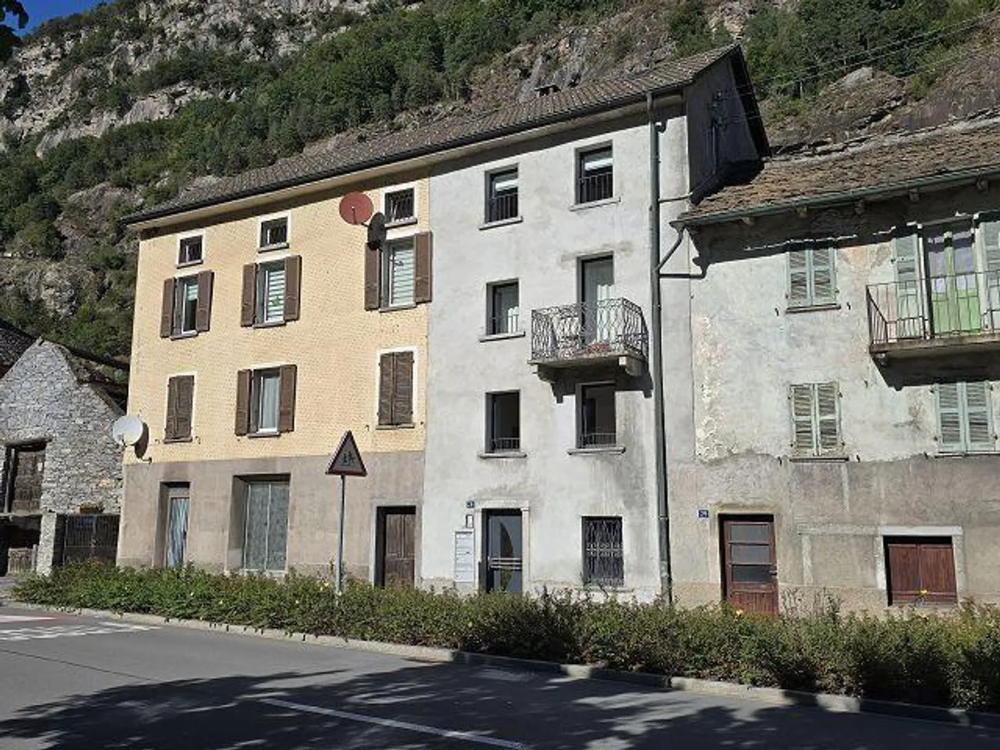 Casa singola in affitto - Foto 1 di 20