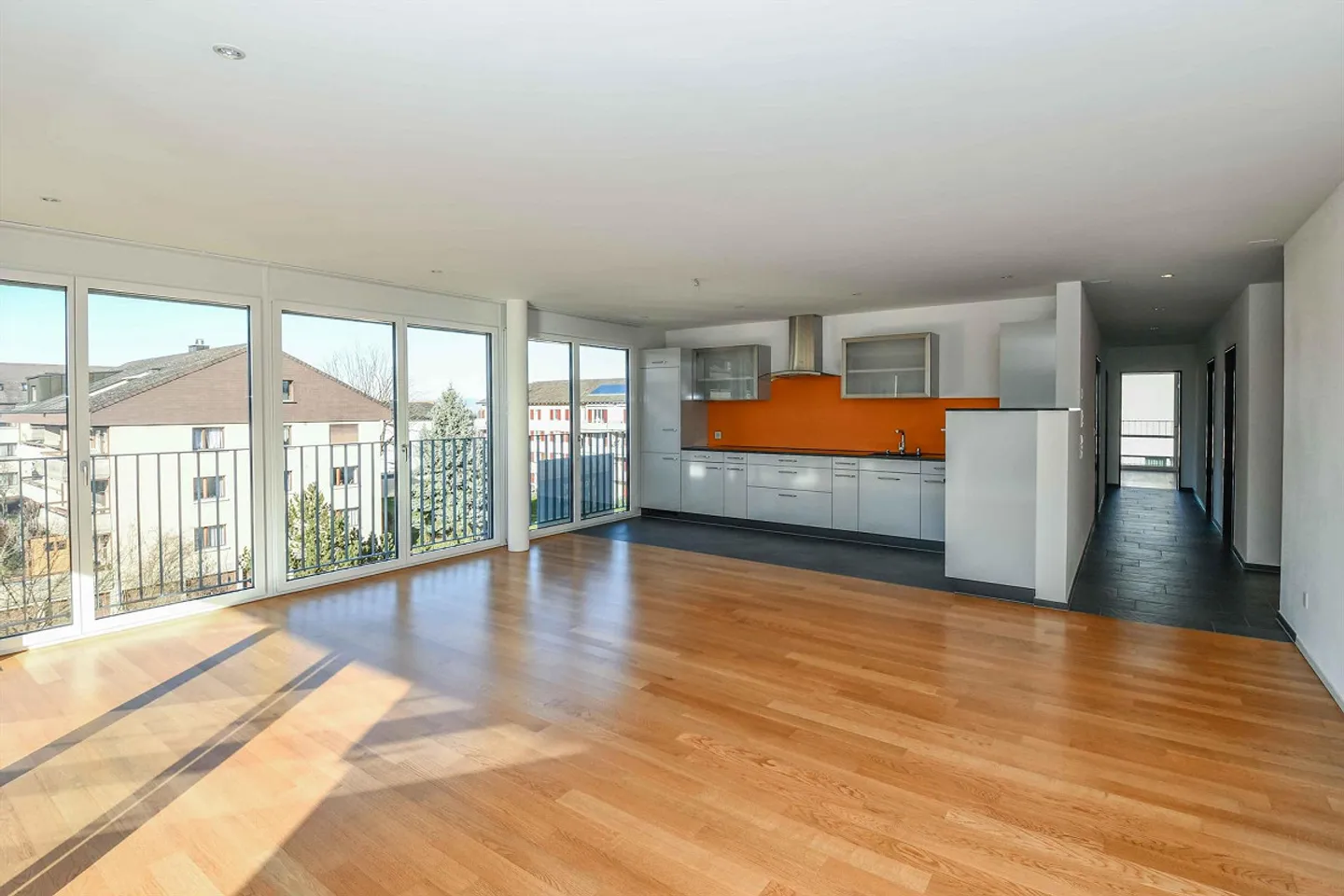 Maison avec caractère - Photo 3 sur 12