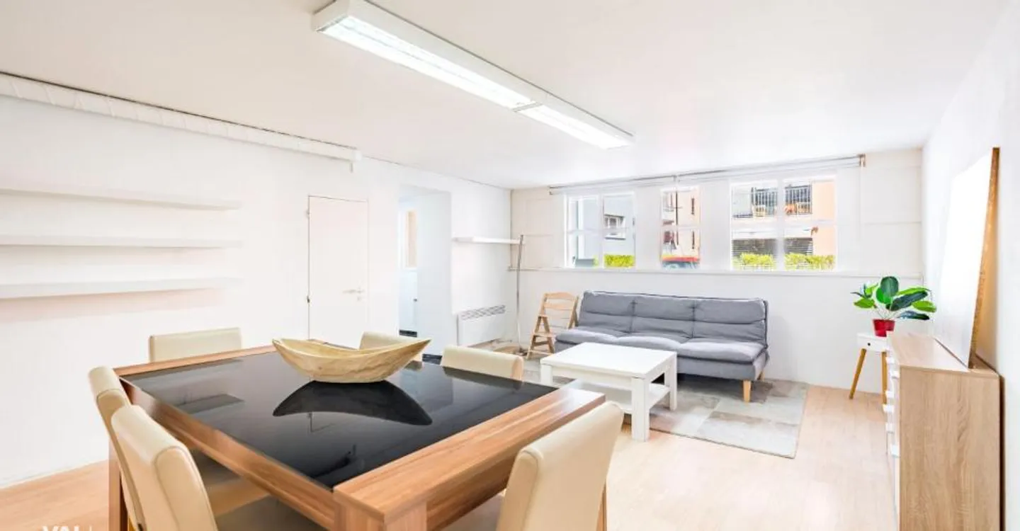 Opportunité de logement charmante au centre de Brig - Photo 2 sur 12