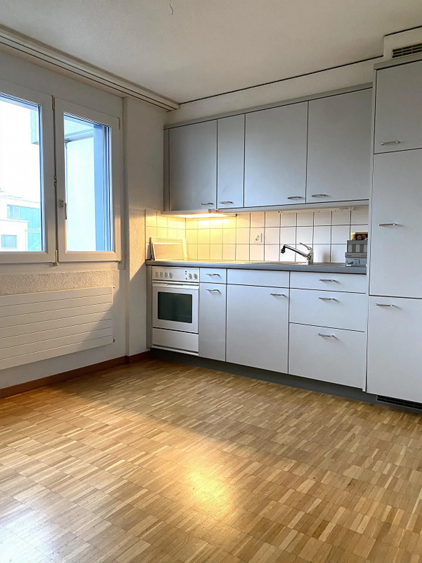 Helle 3.5-Zimmer-Wohnung mit Alpensicht - Foto 6 von 7