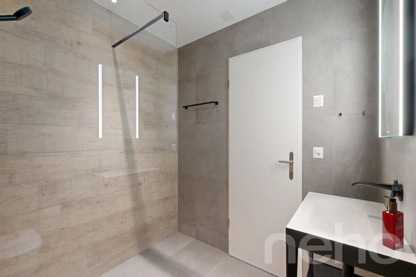Helle Luxuswohnung in Muntelier - Foto 10 von 12