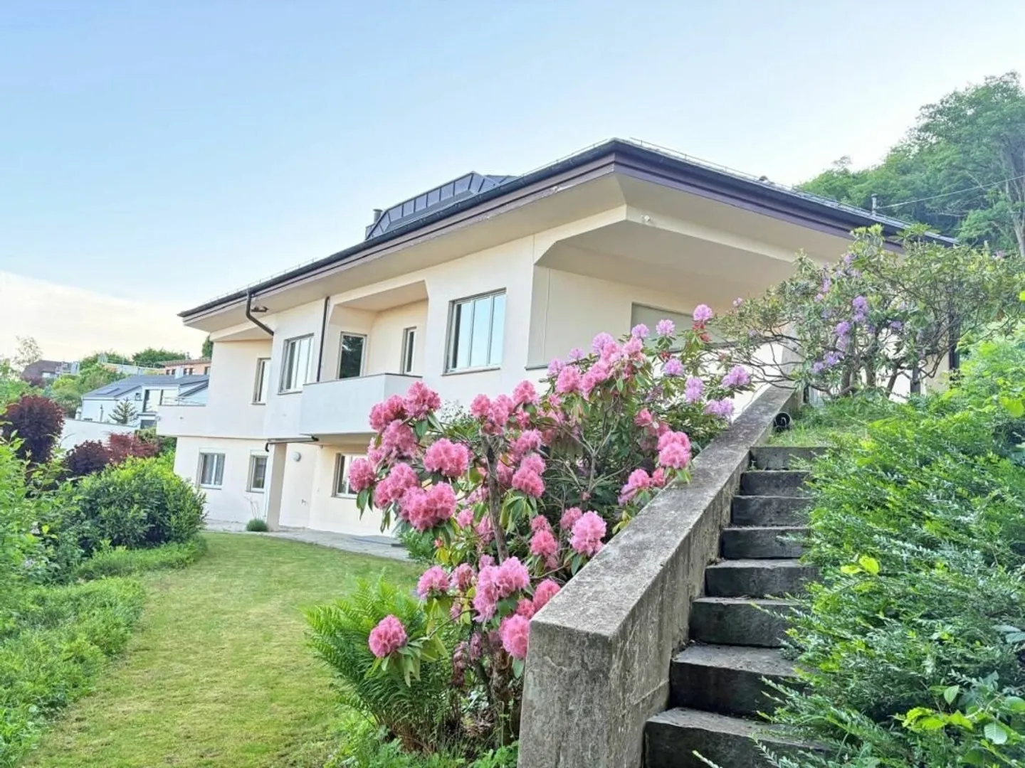 Vivre sous le château - Photo 1 sur 9