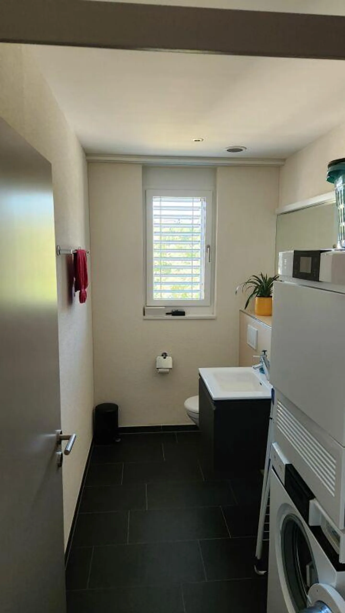 APPARTEMENT PENTHOUSE MODERNE 2.5 PIÈCES - Photo 5 sur 8