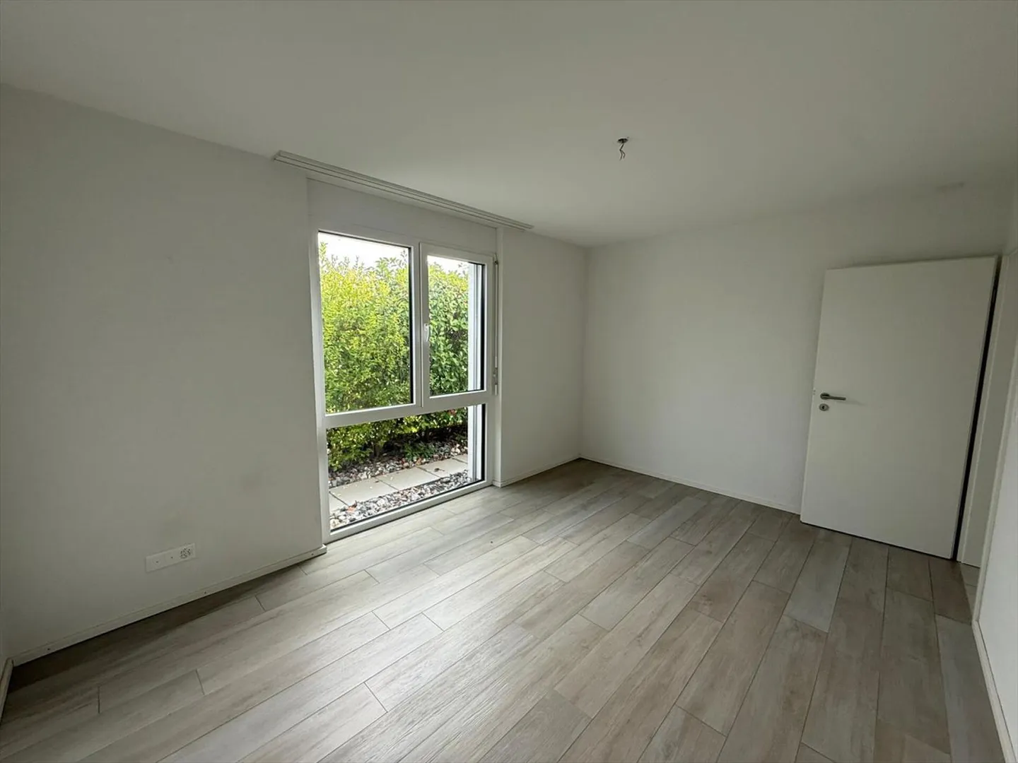 Magnifique appartement neuf de 2.5 pièces avec terrasse - Photo 5 sur 13
