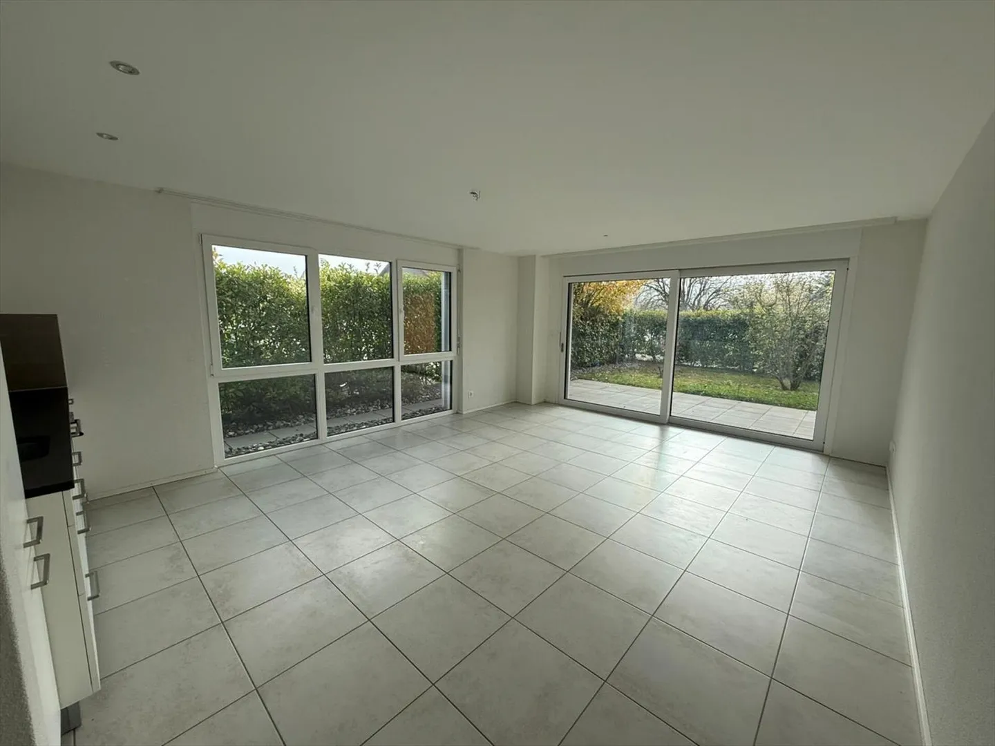 Magnifique appartement neuf de 2.5 pièces avec terrasse - Photo 7 sur 13