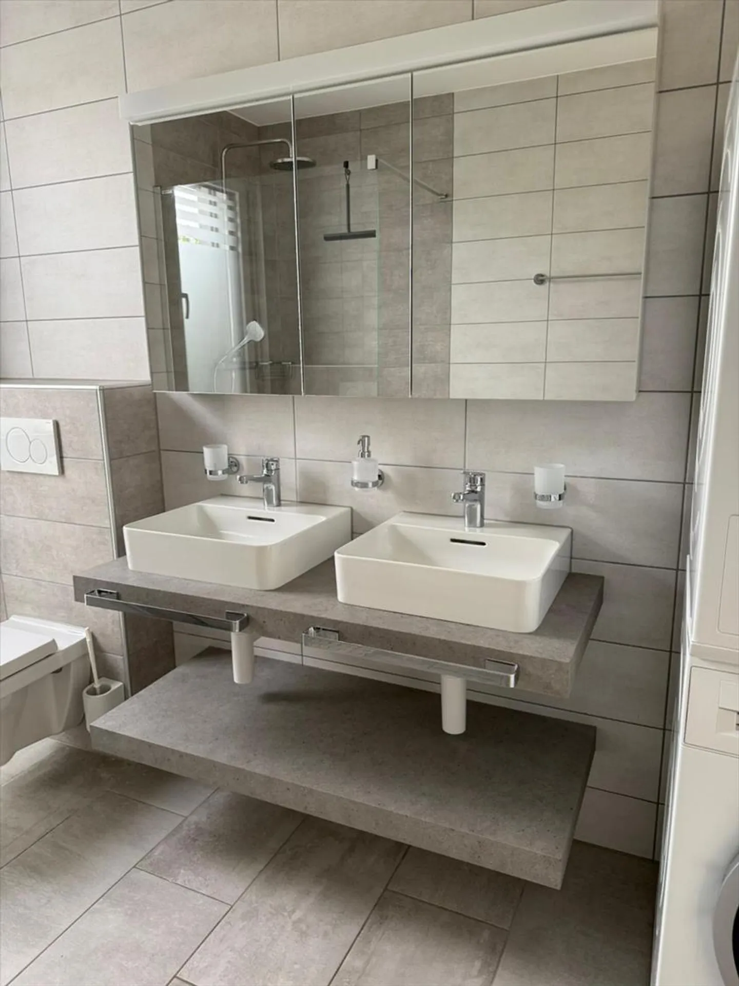 Magnifique appartement neuf de 2.5 pièces avec terrasse - Photo 13 sur 13