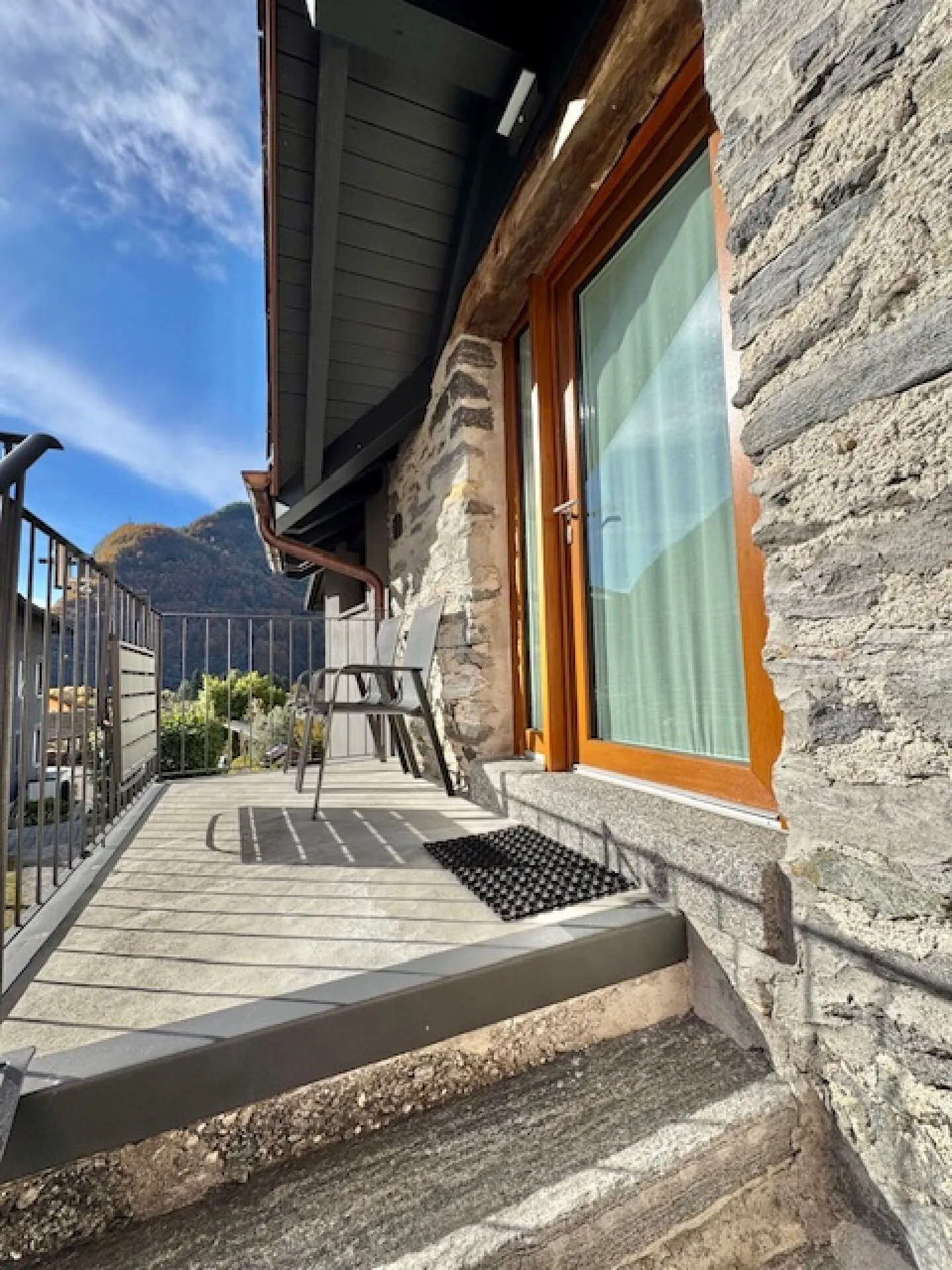 FOR SALE IN THE CENTER OF GORDEVIO - Charming, completely renovated Rustico - Photo 13 of 21