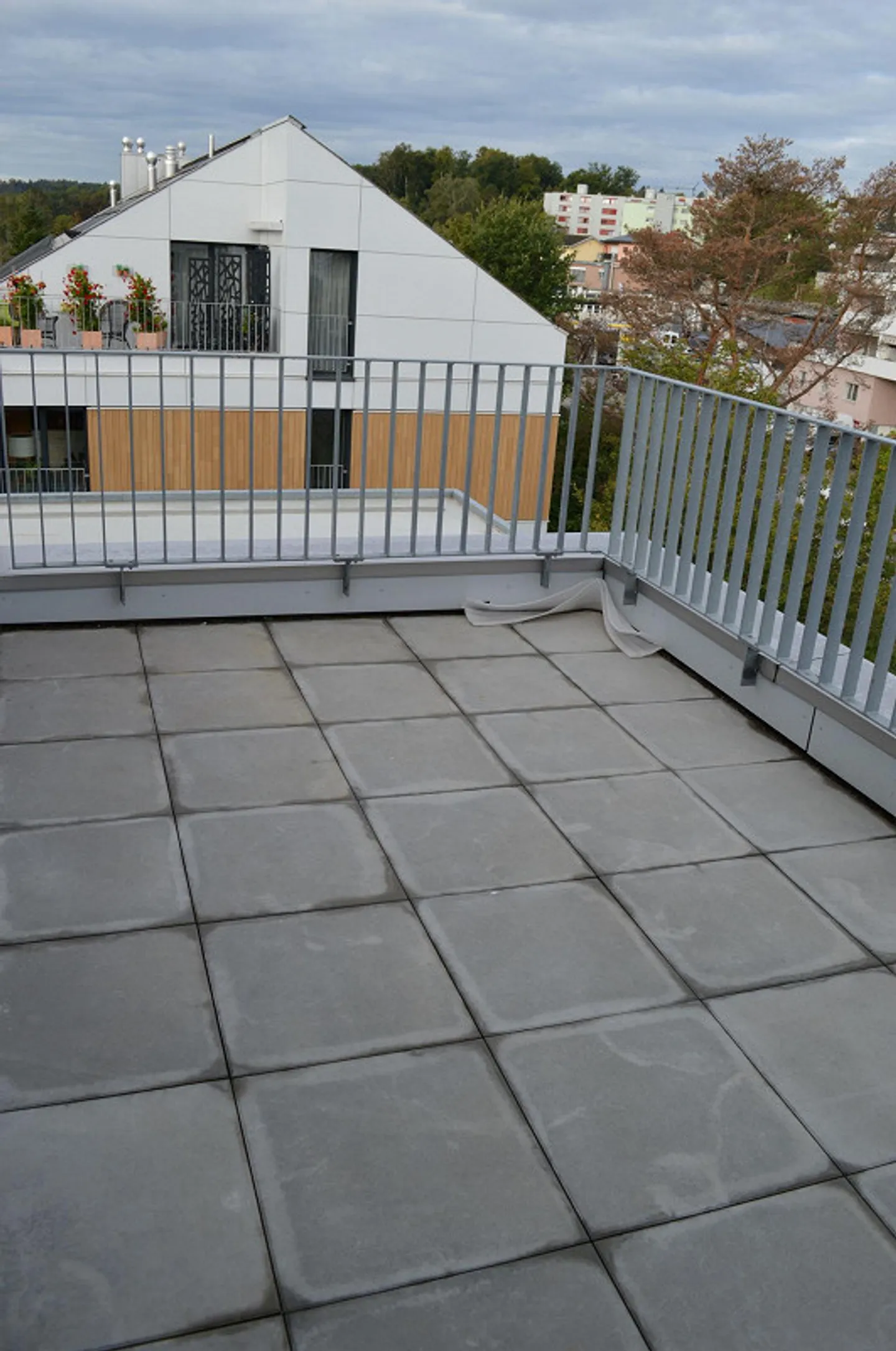 Penthouse moderne de 4,5 pièces avec terrasse à Neuhausen am Rheinfall - Photo 11 sur 11