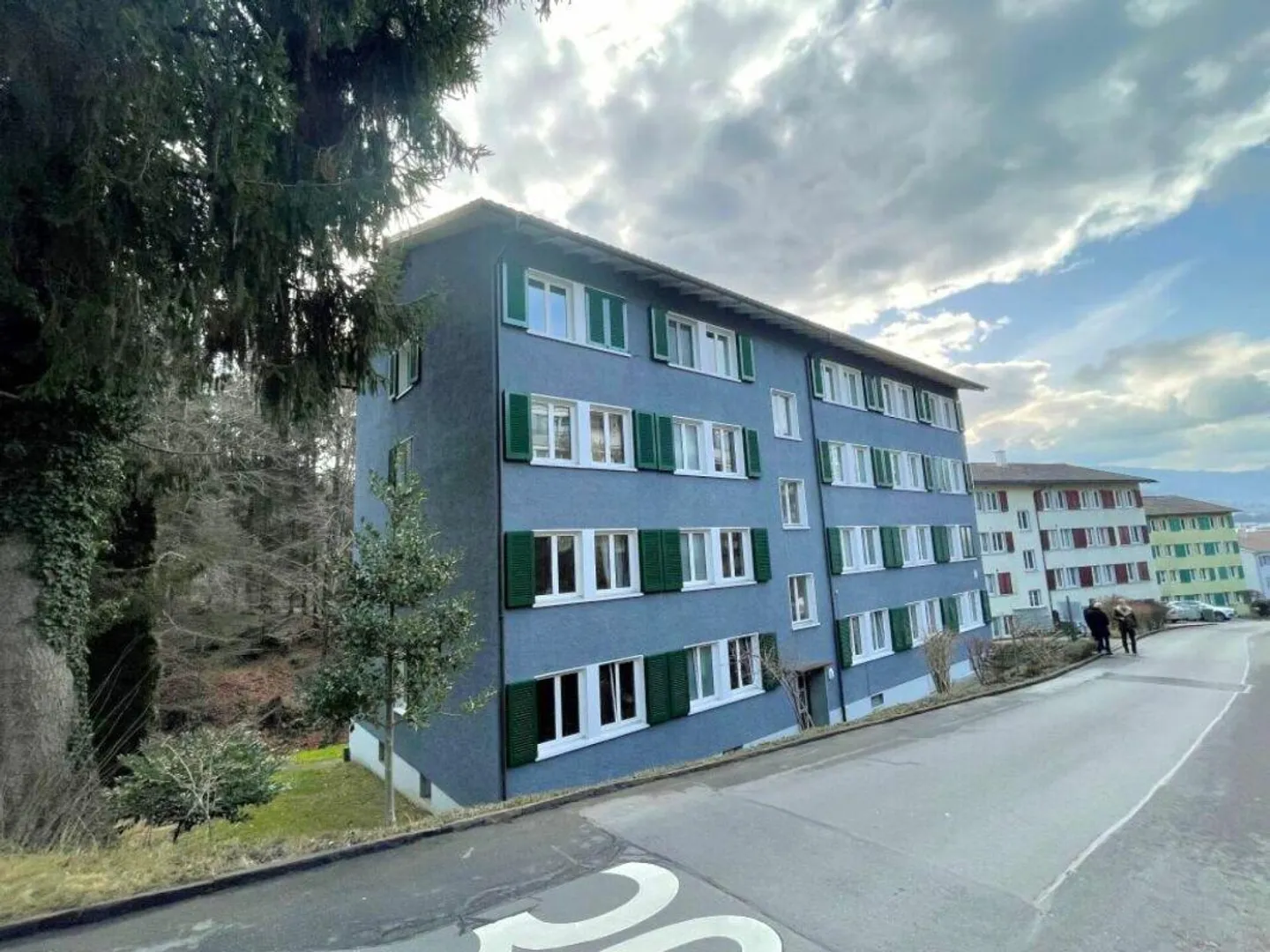 Cozy 4-Room Apartment in Horw - Photo 1 of 9