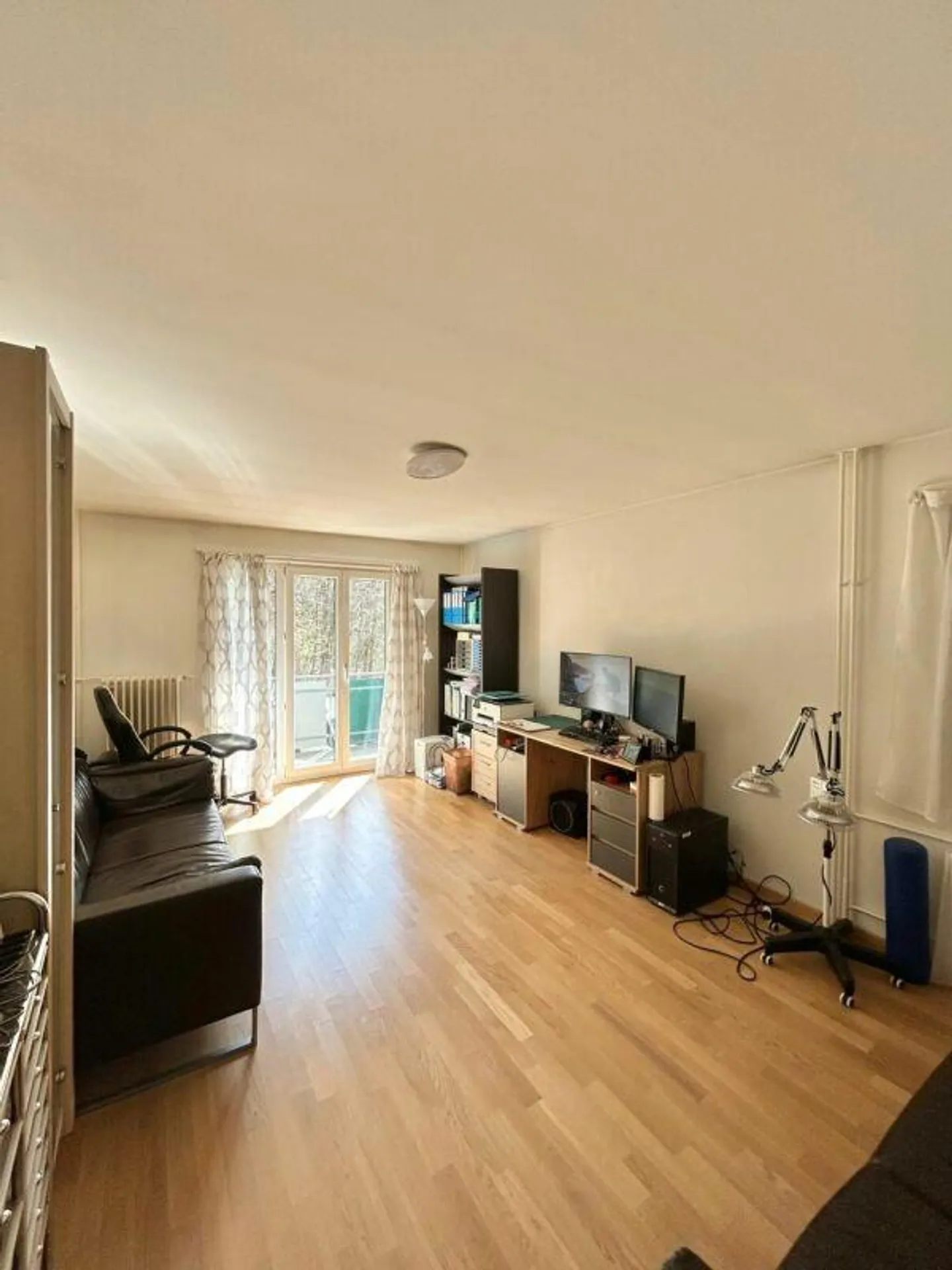 Cozy 4-Room Apartment in Horw - Photo 2 of 9