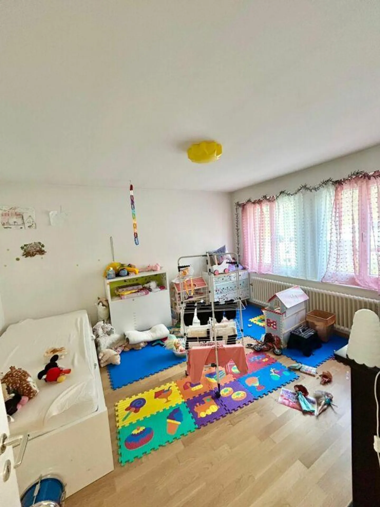 Cozy 4-Room Apartment in Horw - Photo 5 of 9