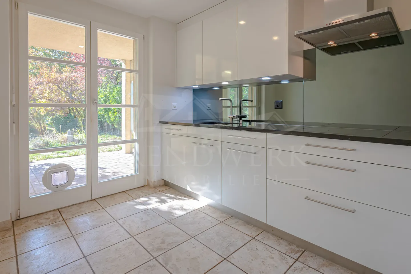 Charmant Appartement avec Jardin à Gümligen - Photo 4 sur 14