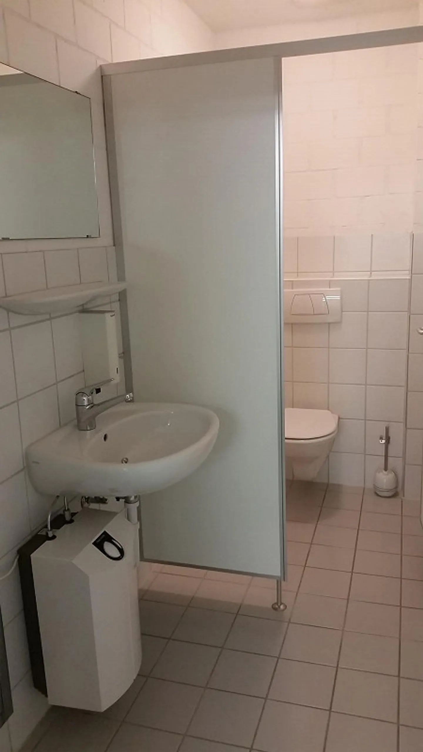 Bureau Attique Lumineux avec Infrastructure de Base - Photo 12 sur 13