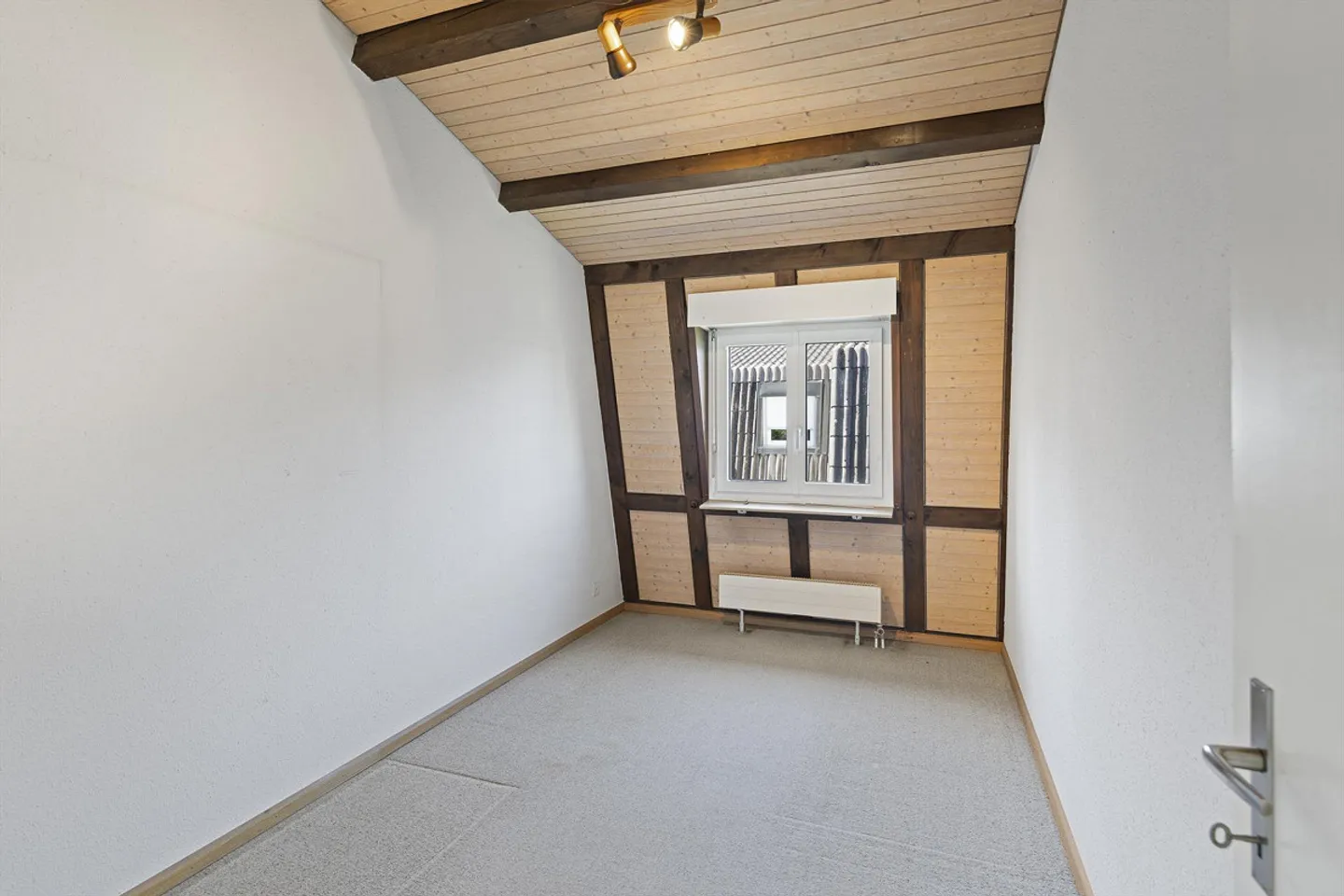 Einen Steinwurf von Basel: Wohnjuwel an begehrter Grenzlage - Photo 9 of 13