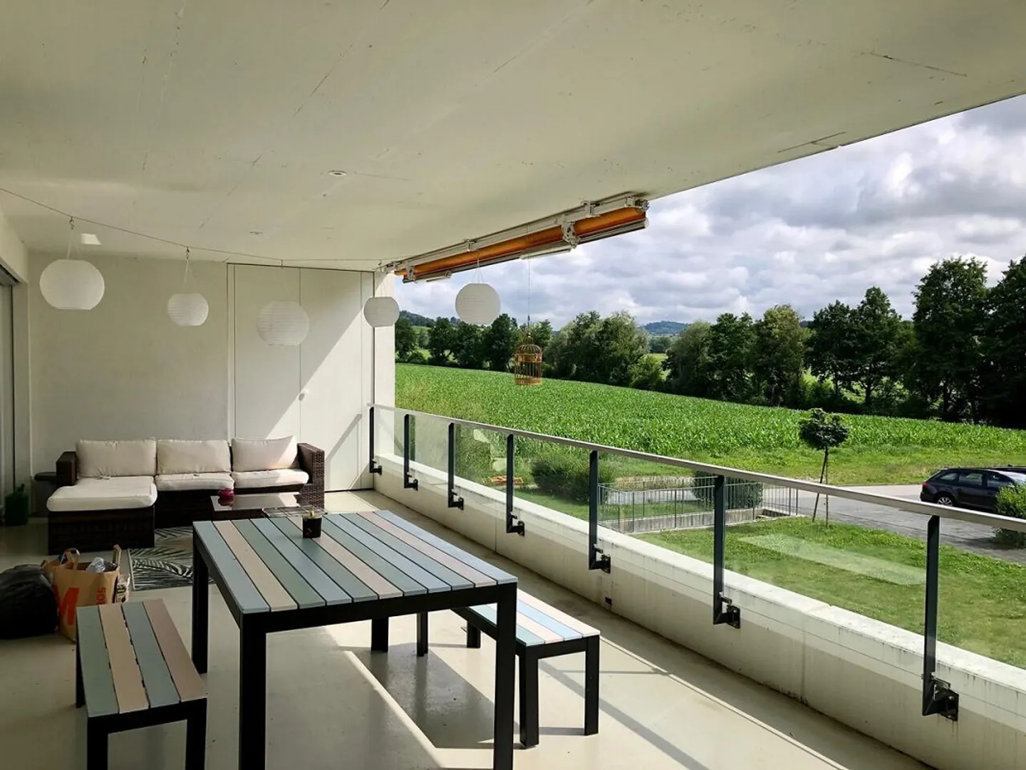 Magnifique bijou de 3,5 pièces avec balcon spacieux ! - Photo 1 sur 7